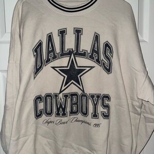 Abercrombie Dallas Cowboys Cream Crewneck Sweater